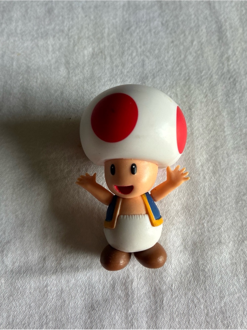 Nintendo Toad Figure in White and Red with Blue Vest